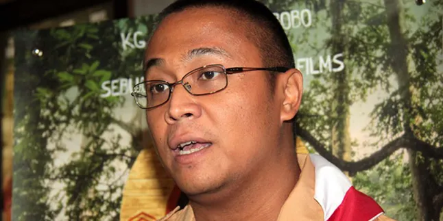 Rudi Soedjarwo Enggan Jauh Dari Anak Rudi Soedjarwo Enggan Jauh Dari Anak