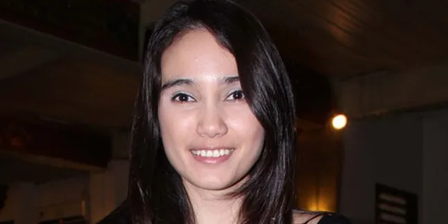 Febby Febiola: Sinetron dan Layar Lebar Sama Saja