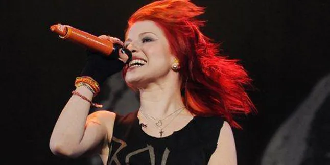 Disamakan Avril Lavigne, Paramore Cuma Ketawa