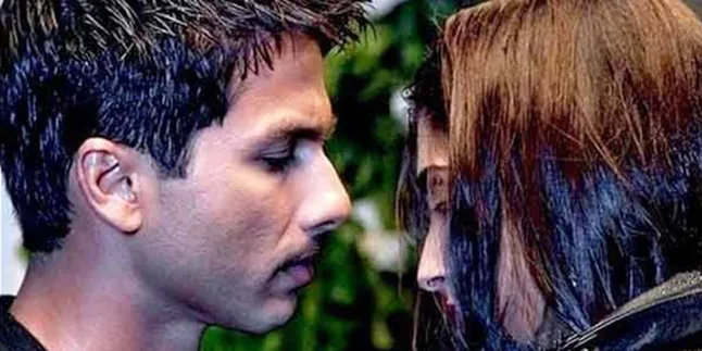 OMG! Sonam-Shahid Kapoor Ciuman!