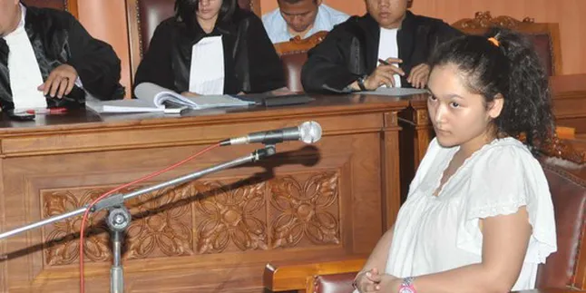 Putri Aryanti Divonis 1 Tahun