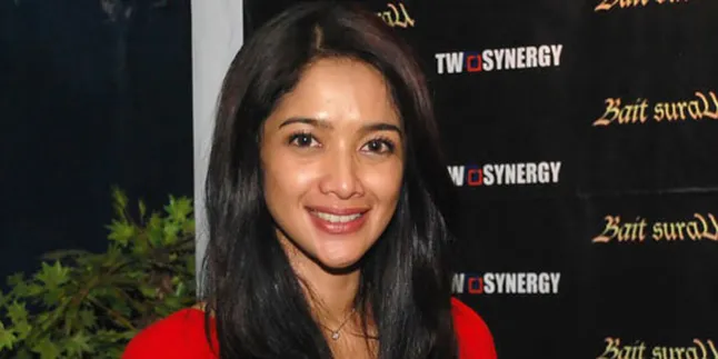 Astri Nurdin Terpental Saat Perankan Gadis Bisu
