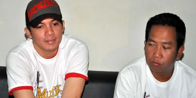 Irfan Penyok Disangka Calo, Irwansyah Belajar Mudik Irfan Penyok Disangka Calo, Irwansyah Belajar Mudik