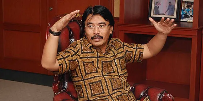 Adhyaksa Dault: Sepak Bola Jadi Pemersatu