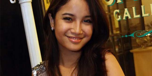 Chacha Frederica: Lebaran Tak Usah Seragaman Lagi