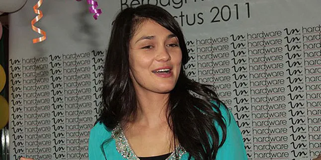 Luna Maya Birthday Wish: Sekolah Film