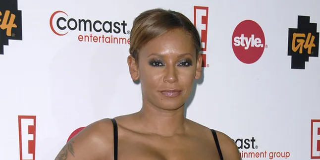 Melanie Brown Lahirkan Bayi Perempuan (Lagi)