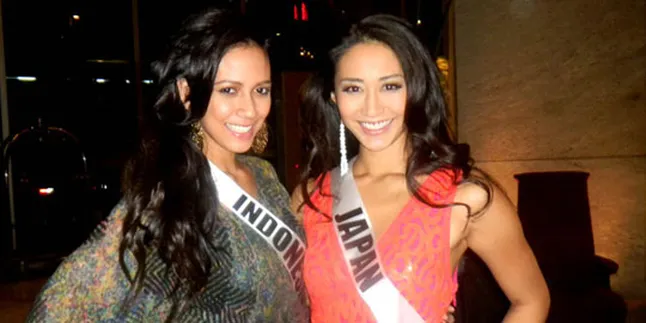 Nadine Alexandra Akur Dengan Miss Japan Nadine Alexandra Akur Dengan Miss Japan