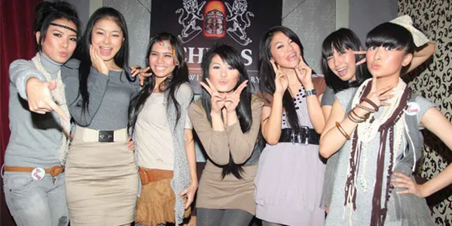 Ultah, Vanilla 7 Icons Masih Jomblo!