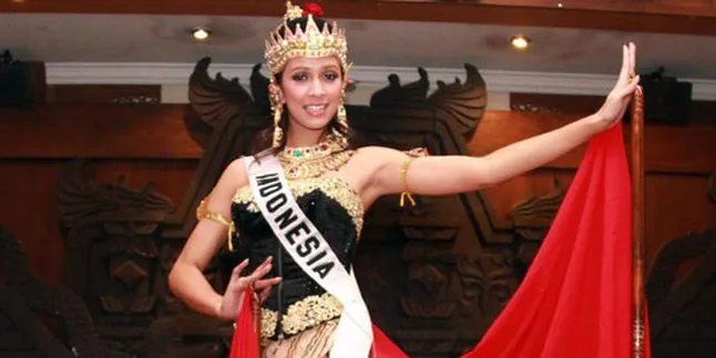 Dukung Nadine Alexandra Raih Busana Nasional Terbaik!