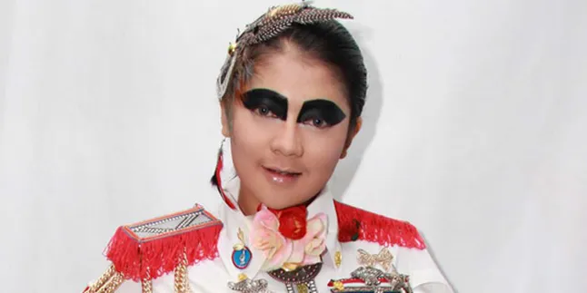 Indah Dewi Pertiwi Pilih Karir Daripada Pacaran