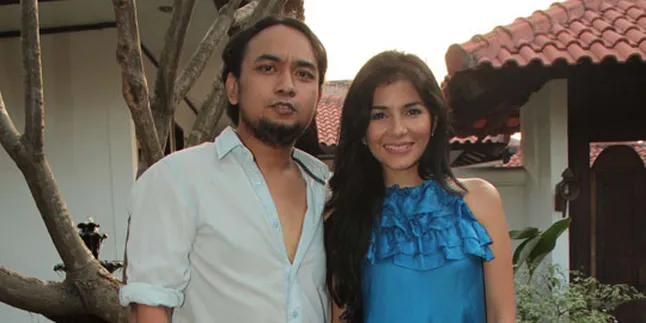 Bebi Romeo - Meisya Siregar Santai di Resepsi Andhara Early