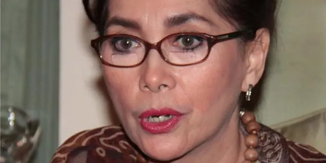 Widyawati: Utha Ayah Yang Baik Widyawati: Utha Ayah Yang Baik