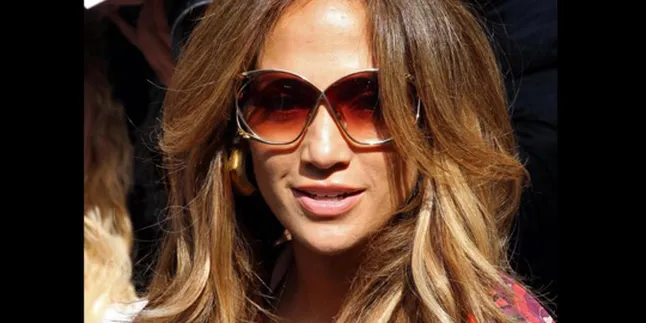 JLo - Bradley Cooper Nge-Date?