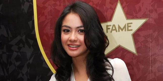 Revalina: Bisnis Adalah Bisnis!