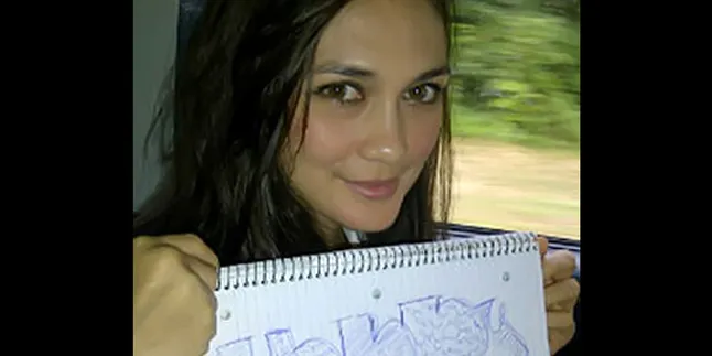 Kado Indah Luna Untuk Ariel Peterpan