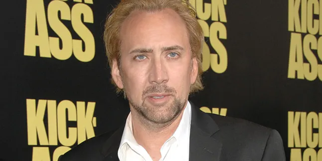 Rumah Nicolas Cage Disatroni Pria Bugil