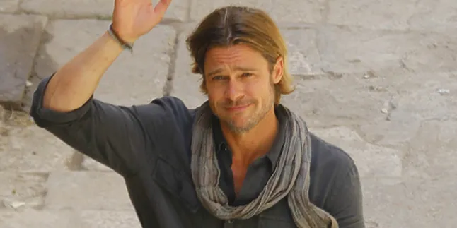 Ups, Brad Pitt Revisi Pernyataannya Tentang Aniston!