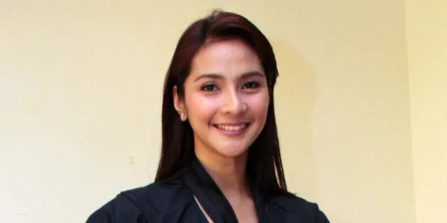 Maudy Koesnady Dibuai Sa’ Unine