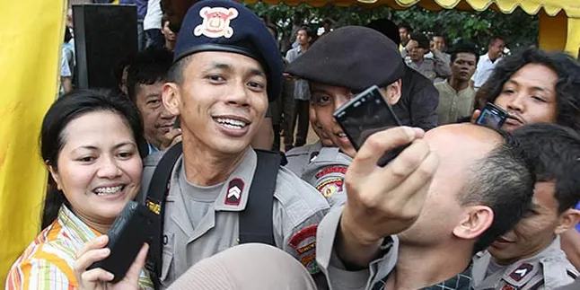 Farhat: Masyarakat Sudah Bosan Sama Norman