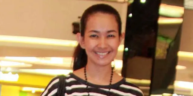 Alya Rohali: Semoga Kado Untuk Keanu Bermanfaat