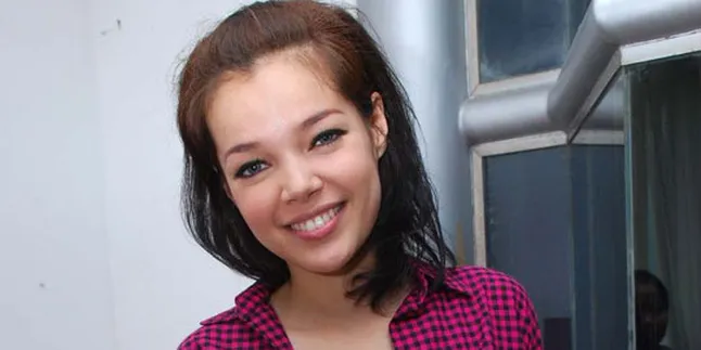 Dewi Sandra: Saya Gak Sepede Shanty