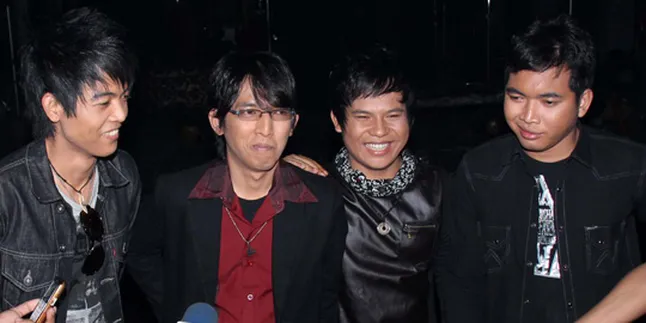 Wali Band: Mundur Itu Hak Norman