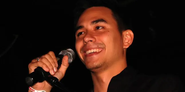 Darius Sinathrya Kesulitan Cari Tiket Linkin Park