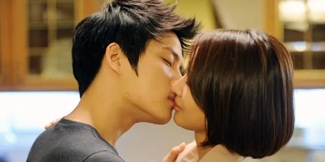 Wang Jihye Agresif Cium Jaejoong