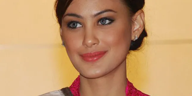 Alessandra Usman Siap Ikuti Miss Asia Pasific 2011