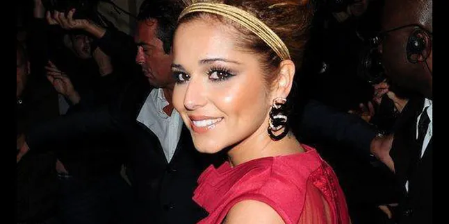 Cheryl Cole Dibayar Rp212 Juta Per Detik!