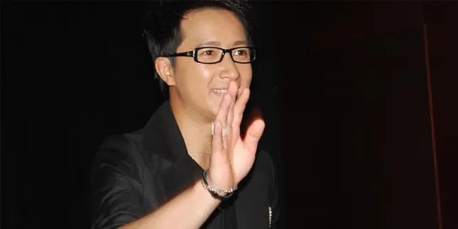Detail Batalnya Meet & Greet Han Geng di Surabaya Detail Batalnya Meet & Greet Han Geng di Surabaya