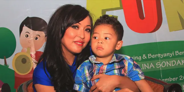 Angelina Sondakh Luncurkan 'Jazz For Fun'