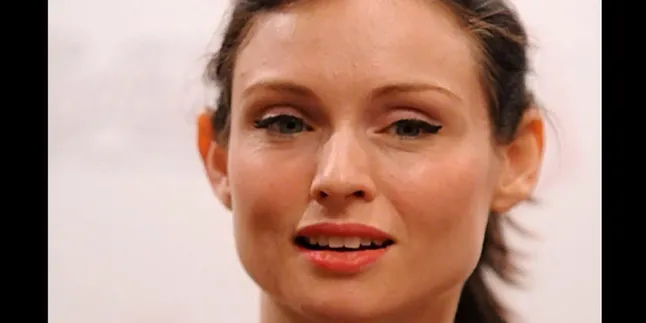 Sophie Ellis-Bextor Ingin Jadi Jurnalis!