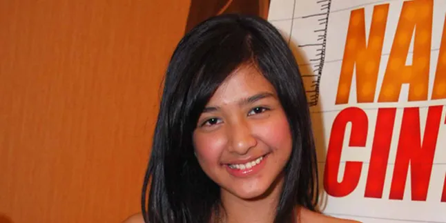 Berakting, Mikha Tambayong Belajar Secara Otodidak