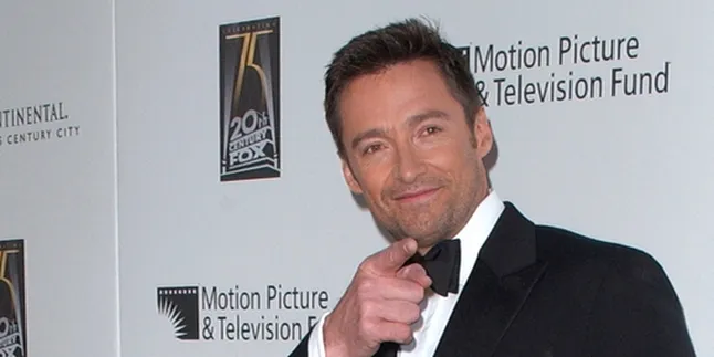 Hugh Jackman Tak Mau Buka Baju