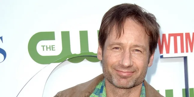 David Duchovny Teken Kontrak 'PHANTOM'