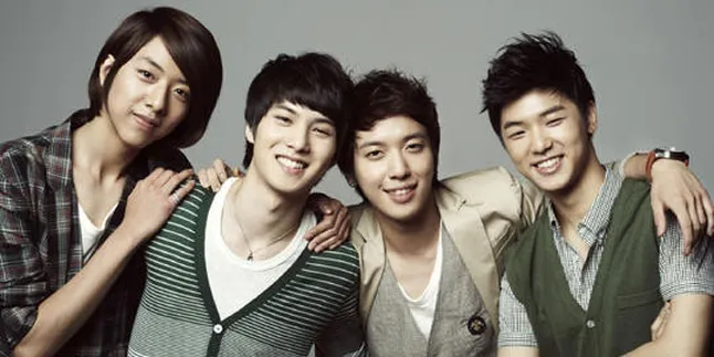 Akhir November CN Blue Konser di Indonesia