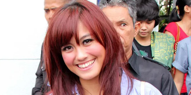 Cek Video Klip Agnes Monica, 'Rindu'
