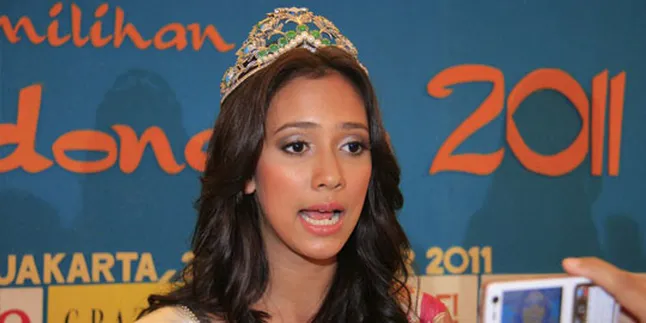 Nadine Alexandra ke Miss Universe Kayak Liburan Nadine Alexandra ke Miss Universe Kayak Liburan