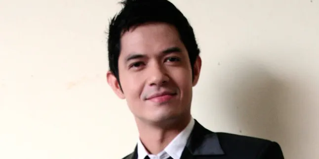 Dude Harlino Jadi Supir Keluarga Naysila!