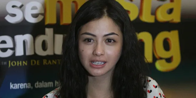 Revalina S Temat Buka Usaha Baru!