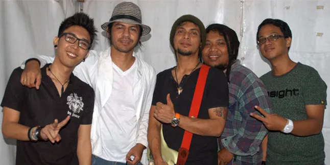 Cozy Republic Suguhkan Multi Genre di Album Terbaru