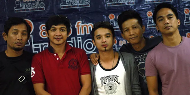 Ungu 'Sabotase' I Radio