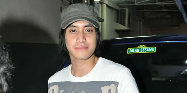 Wah, Kevin Vierra Gandeng Bule Australia Wah, Kevin Vierra Gandeng Bule Australia