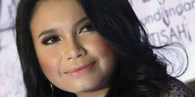 Rossa Dibelikan Rumah 3 Miliar Oleh Dokter?