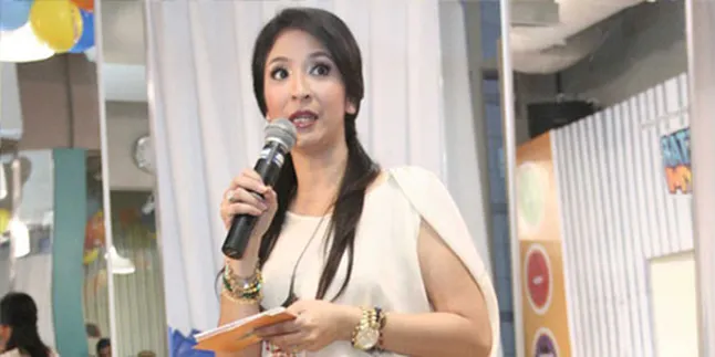 Novita Angie Utamakan Anak Sekolah Daripada Karir