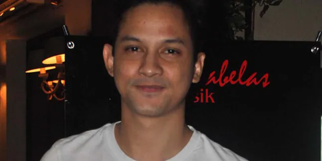 Lucky Perdana Tidak Pilih 'Akting Atau Musik'!