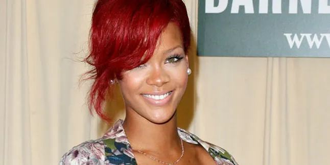 Rihanna dan Justin Bieber Terlalu Over?
