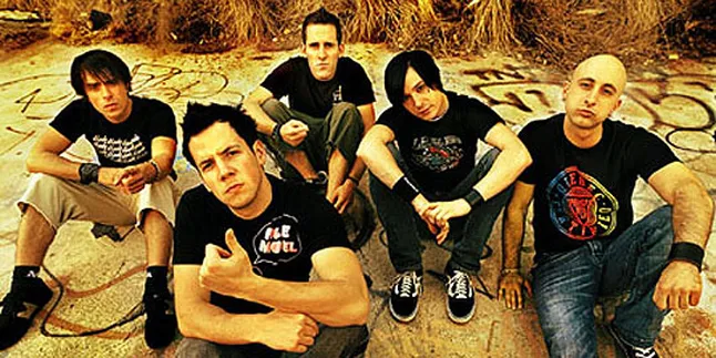 Elton John, Simple Plan, Chris Brown Konser di Indonesia